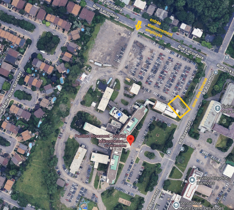 Emplacement de la guérite du stationnement des employés du Pavillon Rosement